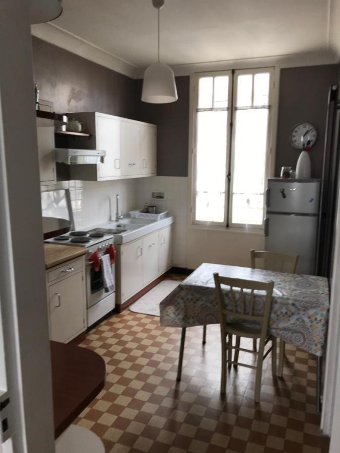 Maison Bernadette - Premier Etage วิทรี-ซูร์-แซน ภายนอก รูปภาพ